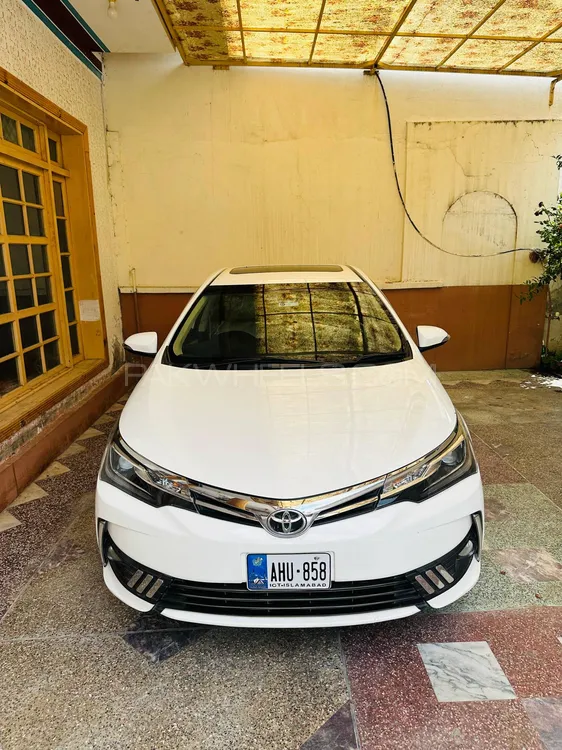 Toyota Corolla 2018 for Sale in Swat Image-1