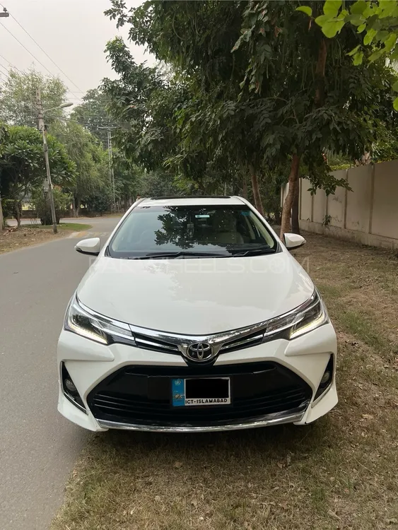 Toyota Corolla 2020 for Sale in Lahore Image-1