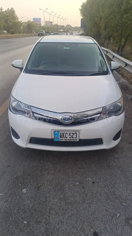 Toyota Corolla Fielder 2015 for Sale in Attock Image-1