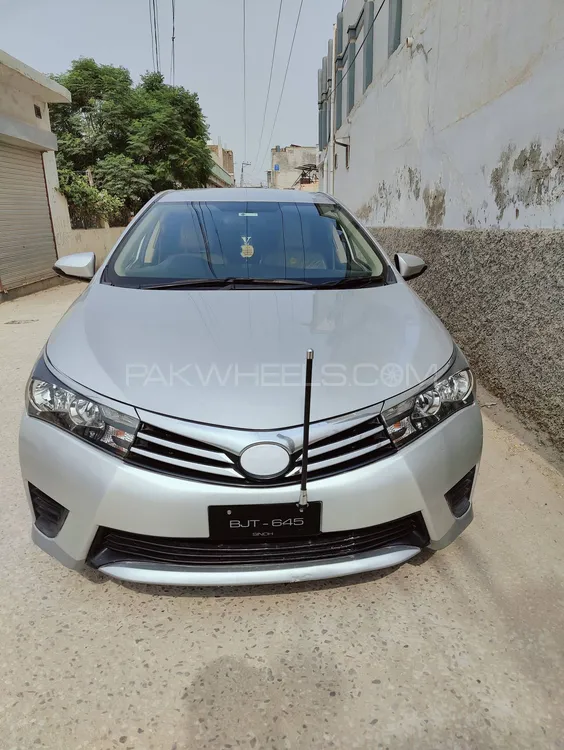Toyota Corolla 2017 for Sale in Dera ismail khan Image-1