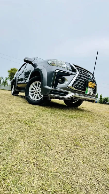 Toyota Fortuner 2013 for Sale in Gujrat Image-1