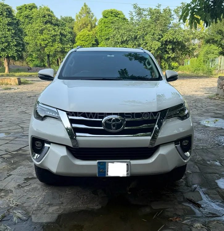 Toyota Fortuner 2020 for Sale in Islamabad Image-1