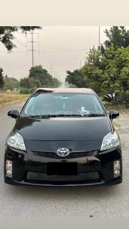 Toyota Prius 2011 for Sale in Islamabad Image-1