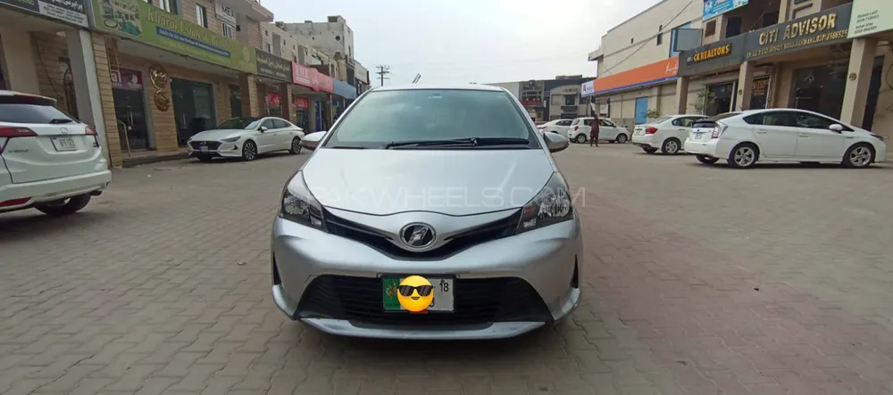 Toyota Vitz 2015 for Sale in Faisalabad Image-1
