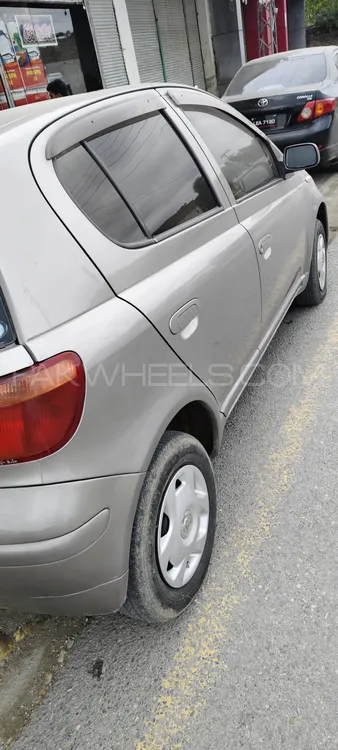 Toyota Vitz 2003 for Sale in Charsadda Image-1