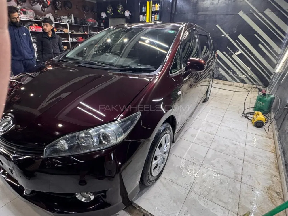 Toyota Wish 2010 for Sale in Islamabad Image-1
