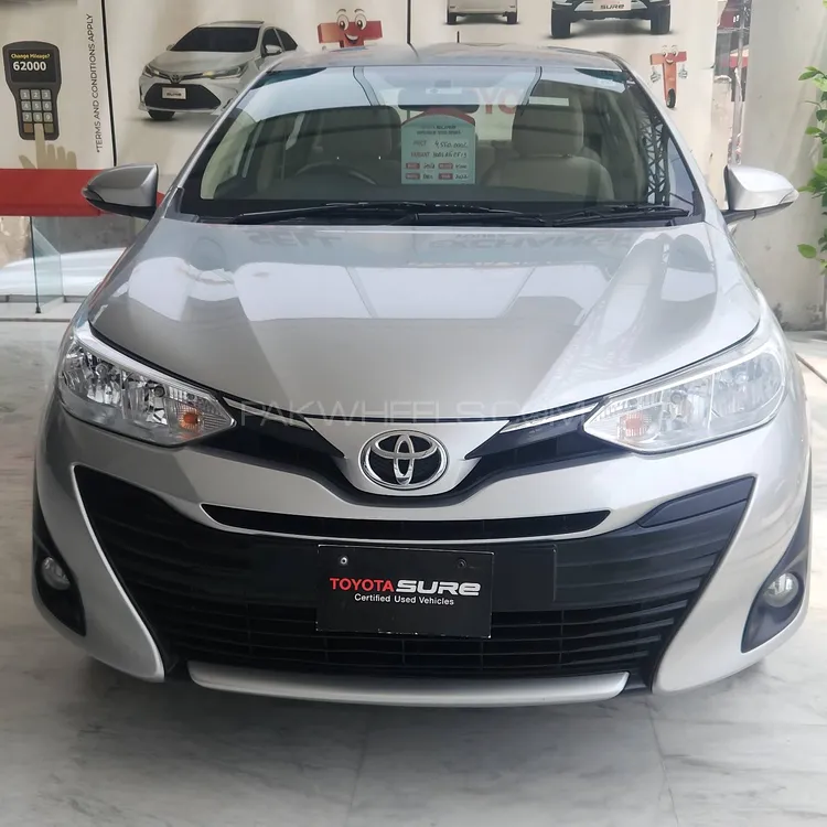 Toyota Yaris Sedan 2022 for Sale in Lahore Image-1