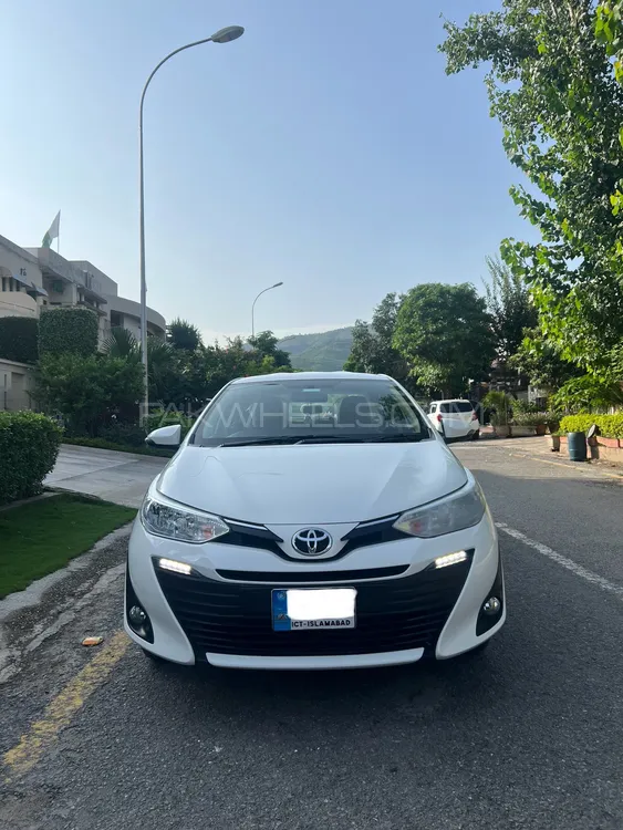 Toyota Yaris Sedan 2021 for Sale in Islamabad Image-1