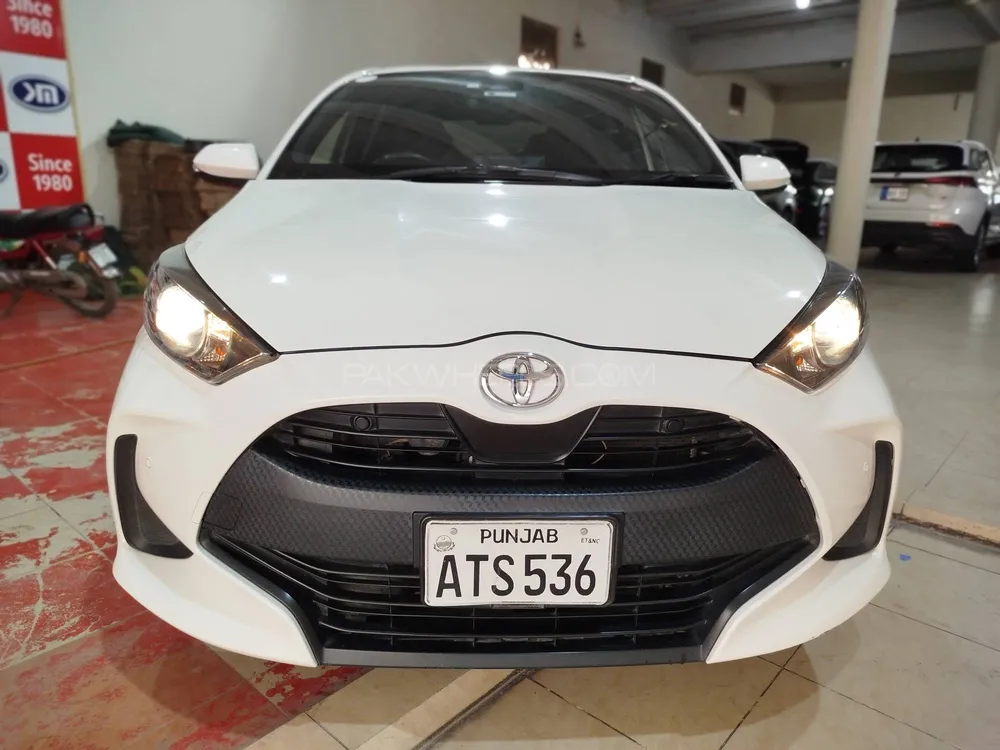 Toyota Yaris Hatchback 2021 for Sale in Multan Image-1