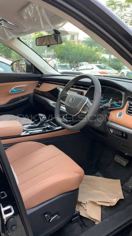 چانگان اوشان ایکس 7 2025 for Sale in اسلام آباد چانگان اوشان ایکس 7 2025 for Sale in اسلام آباد Image-7