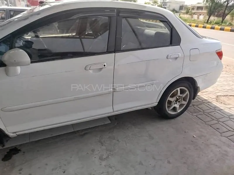 Honda City 2006 for Sale in Lahore Image-1