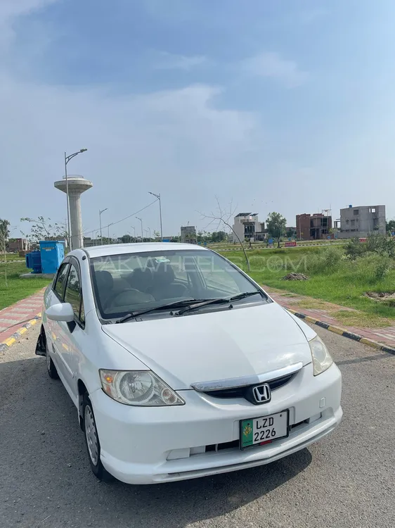 Honda City 2004 for Sale in Lahore Image-1