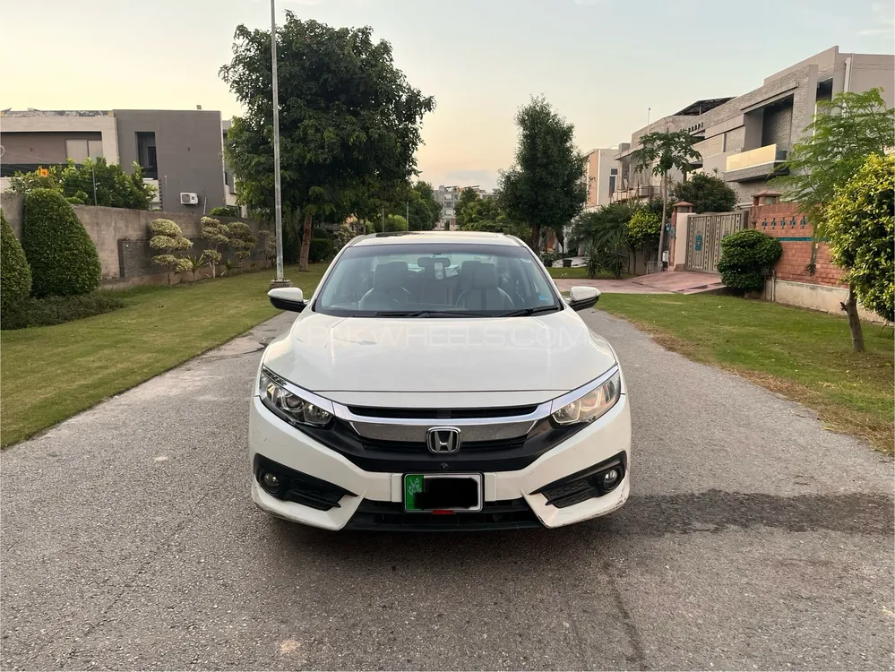 Honda Civic 2017 for Sale in Lahore Image-1
