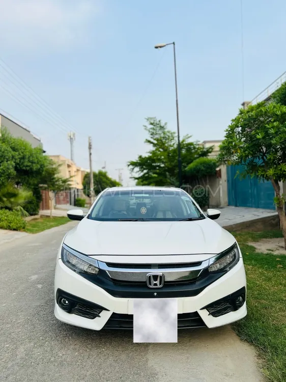 Honda Civic 2020 for Sale in Faisalabad Image-1