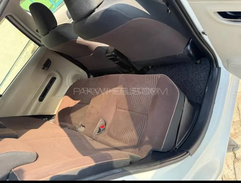 Toyota Aqua 2014 for Sale in Gujranwala Image-1