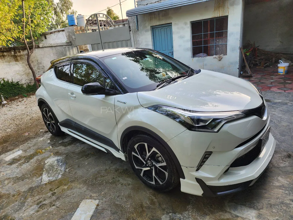 Toyota C-HR 2019 for Sale in Mardan Image-1