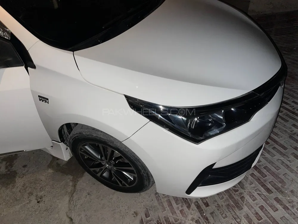 Toyota Corolla 2020 for Sale in Peshawar Image-1