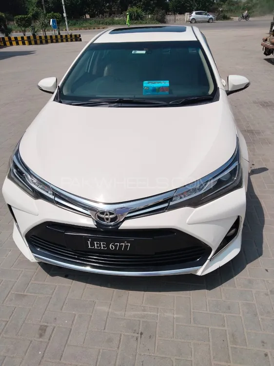 Toyota Corolla 2016 for Sale in Mandi bahauddin Image-1
