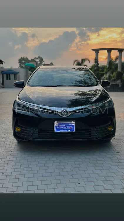 Toyota Corolla 2018 for Sale in Lahore Image-1