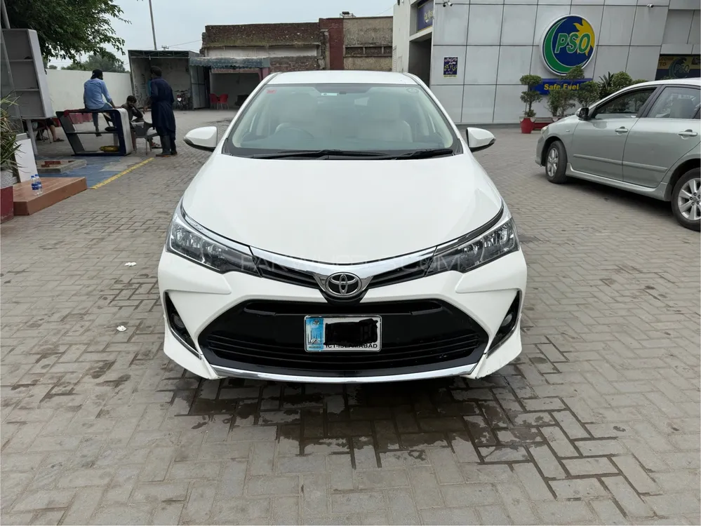 Toyota Corolla 2021 for Sale in Lahore Image-1