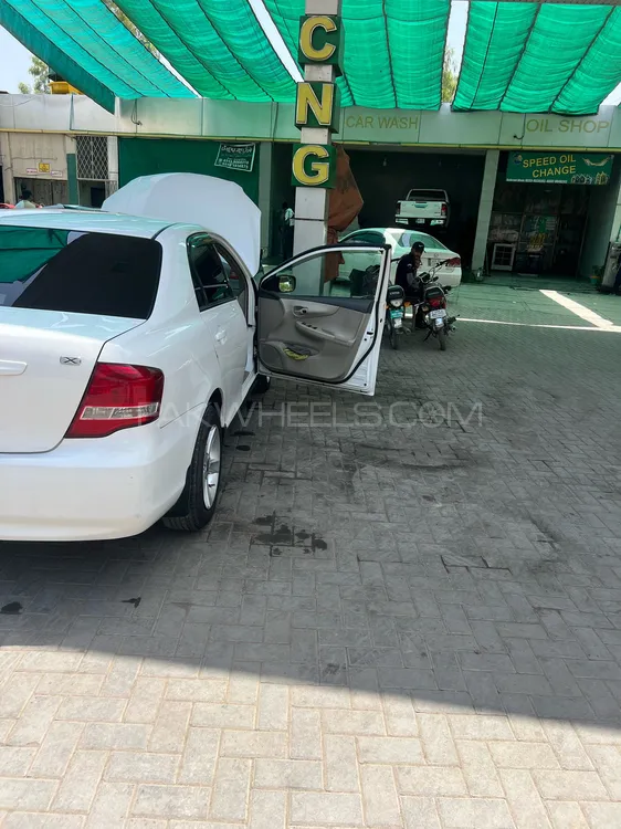 Toyota Corolla Axio 2008 for Sale in Peshawar Image-1