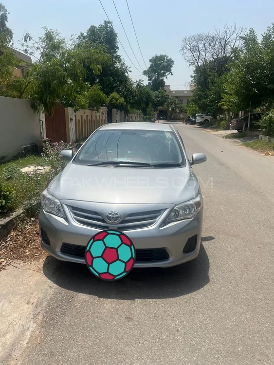 Toyota Corolla 2013 for Sale in Islamabad Image-1