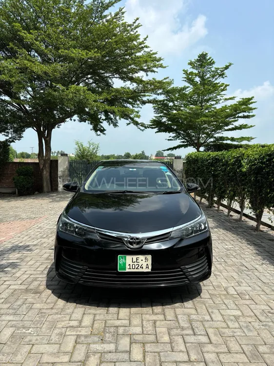Toyota Corolla 2019 for Sale in Lahore Image-1