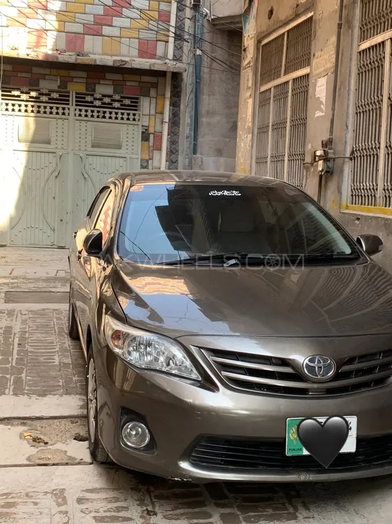 Toyota Corolla 2014 for Sale in Peshawar Image-1