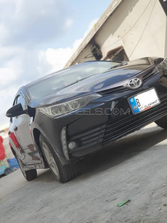 Toyota Corolla 2015 for Sale in Islamabad Image-1