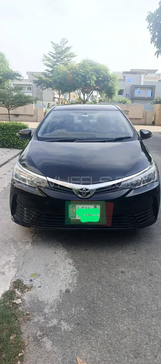 Toyota Corolla 2015 for Sale in Lahore Image-1