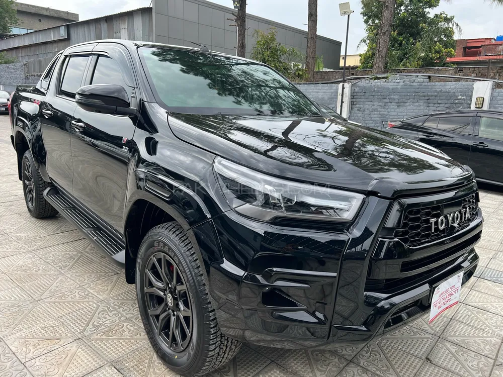 Toyota Hilux 2025 for Sale in Islamabad Image-1