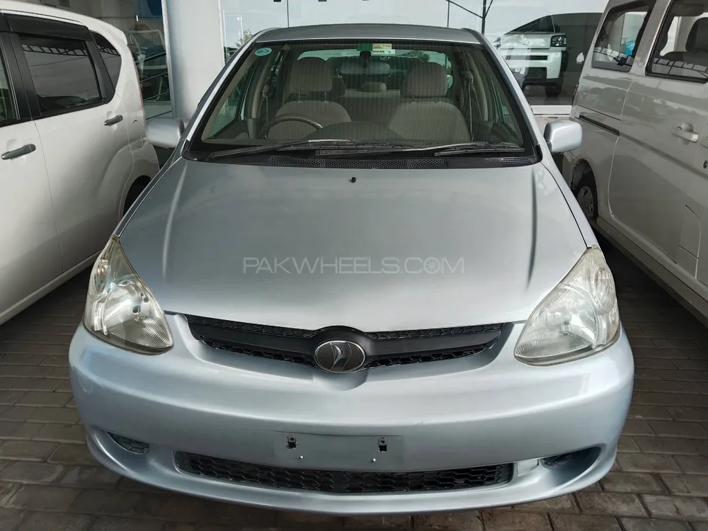 Toyota Platz 2003 for Sale in Islamabad Image-1