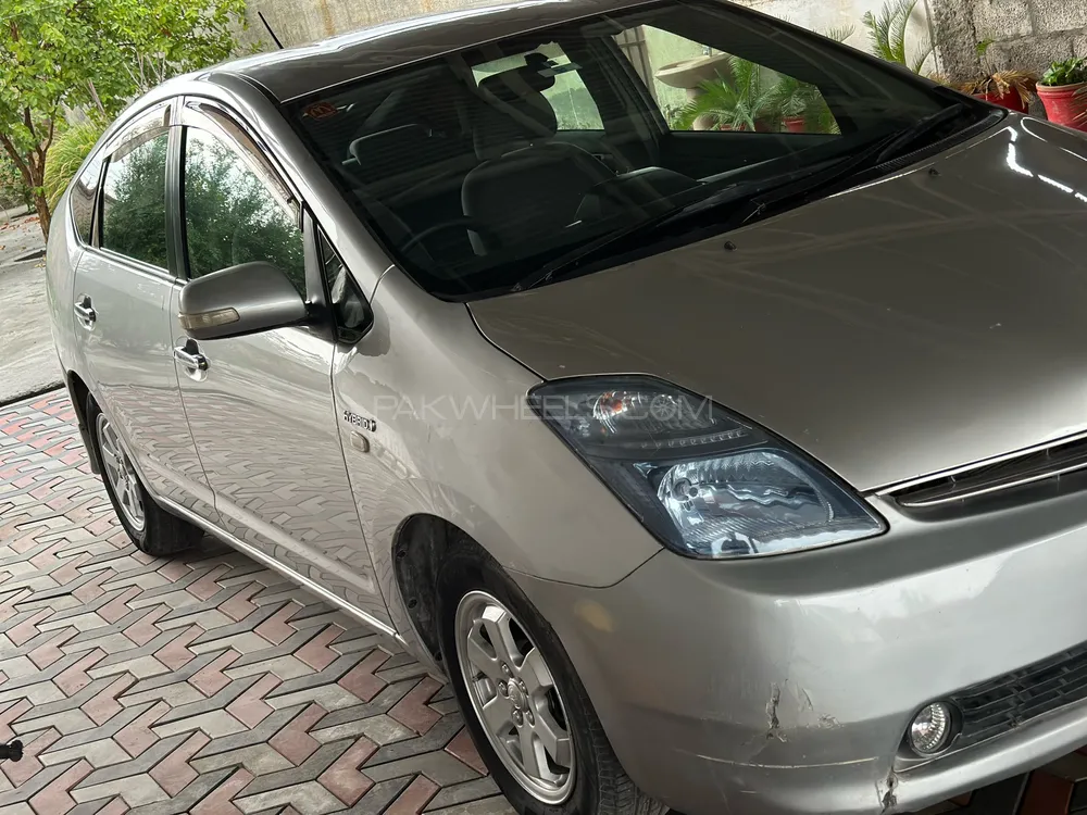 Toyota Prius 2007 for Sale in Peshawar Image-1
