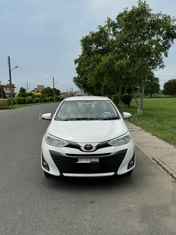 Toyota Yaris Sedan 2021 for Sale in Lahore Image-1