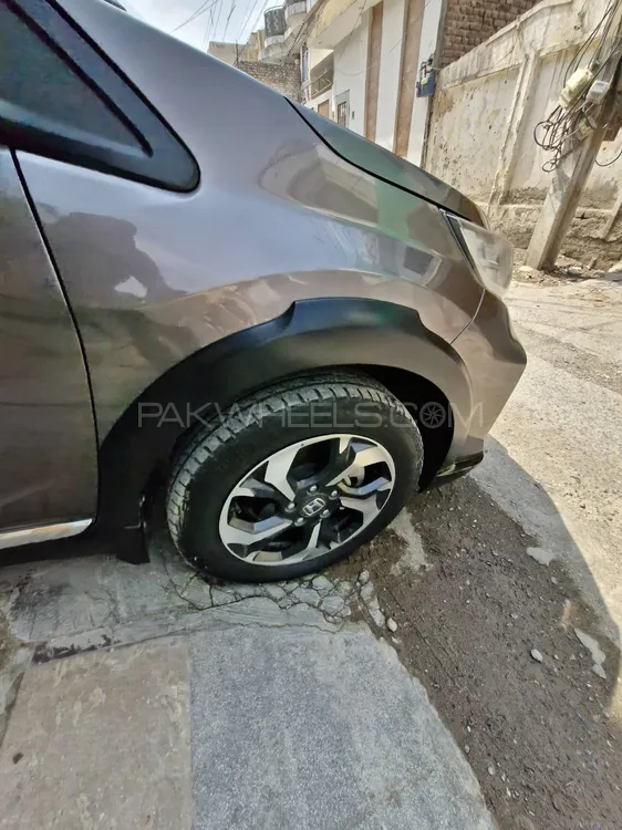 Honda BR-V 2021 for Sale in Peshawar Honda BR-V 2021 for Sale in Peshawar Image-4