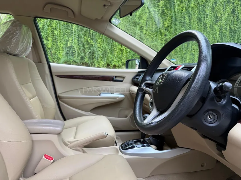 Honda City 2018 for Sale in Lahore Image-1