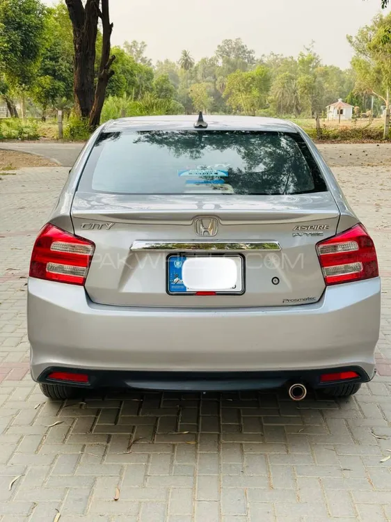 Honda City 2021 for Sale in Lahore Image-1