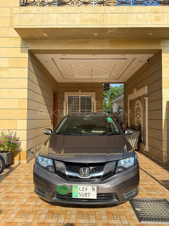 Honda City 2018 for Sale in Lahore Image-1