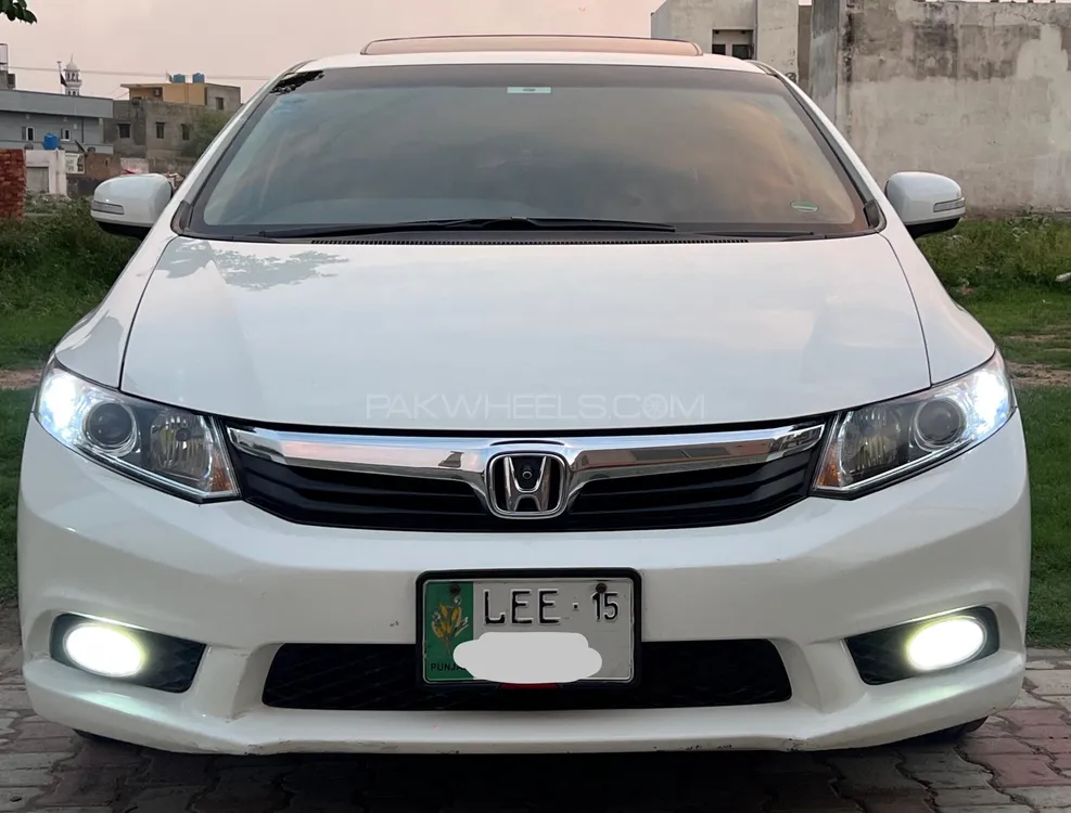 Honda Civic 2015 for Sale in Lahore Image-1