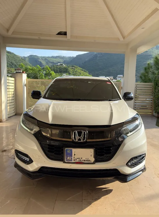 Honda Vezel 2019 for Sale in Islamabad Image-1