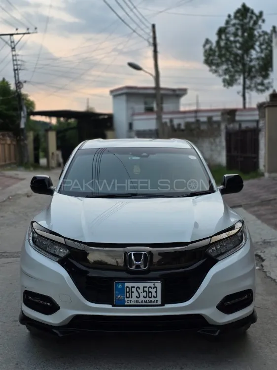 Honda Vezel 2019 for Sale in Islamabad Image-1