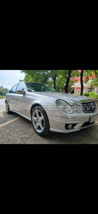 Mercedes Benz E Class 2005 for Sale in Islamabad Image-1