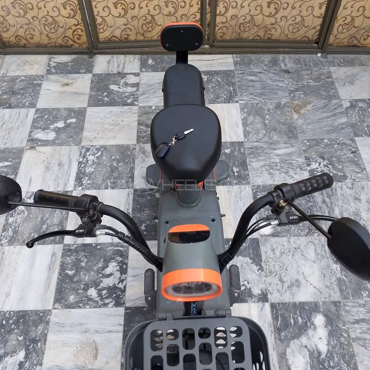 چنگ چی Electric bike sporty 2024 for Sale چنگ چی Electric bike sporty 2024 for Sale Image-4