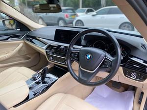 BMW 5 series edrive 
Model: 2018
Mileage: 22,600 Km
Reg: 2019 khi

Calling and Visiting Hours

Monday to Saturday

11:00 AM to 7:00 PM
