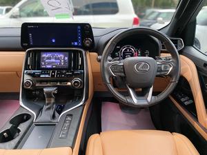 Lexus Lx 600 v6 twin turbo 
Model: 2022
Mileage: 7,700 km
Unregistered 
Fresh Import 2025 

Luxury variant:
*Finger print start button 
*Color heads up display
*Okudake (Wireless) charger 
*Back auto door 
*Rear view camera
*Under view camera 
*Rear entertainment 
*Mark levinson 3D sound system 
*Front & rear ventilated seats 
*Heating/Cooling seats
*Sunroof
*Radar
*7 seater

Calling and Visiting Hours

Monday to Saturday

11:00 AM to 7:00 PM