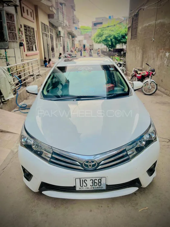 Toyota Corolla 2016 for Sale in Lahore Image-1