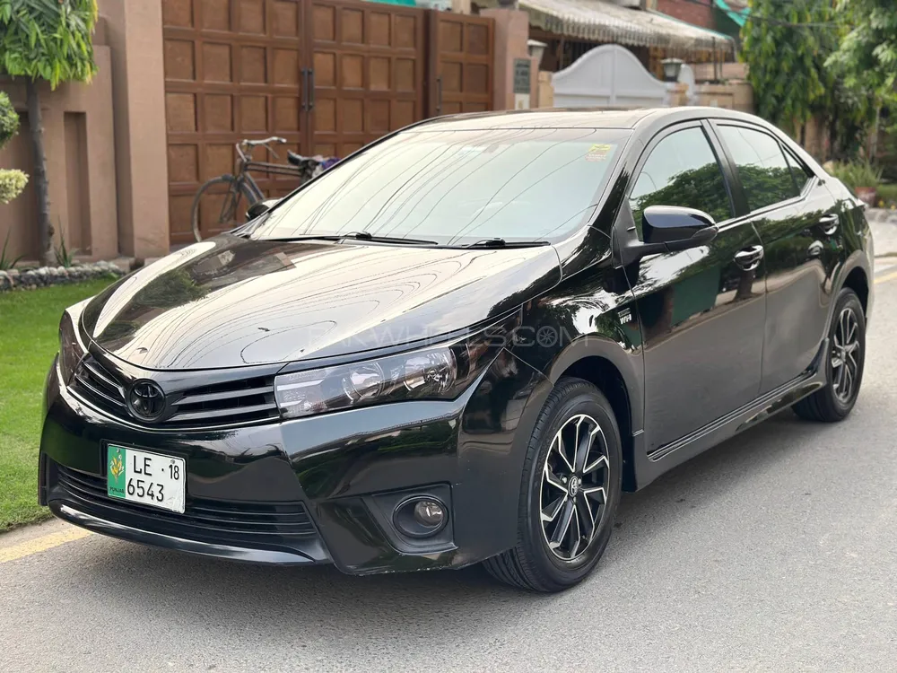 Toyota Corolla 2017 for Sale in Lahore Image-1
