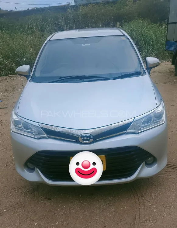 Toyota Corolla Fielder 2015 for Sale in Karachi Image-1