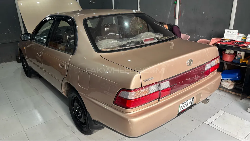 Toyota Corolla 1994 for Sale in Peshawar Image-1