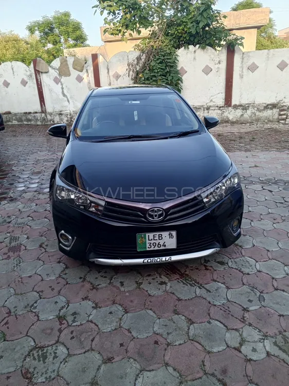 Toyota Corolla 2016 for Sale in Gujrat Image-1